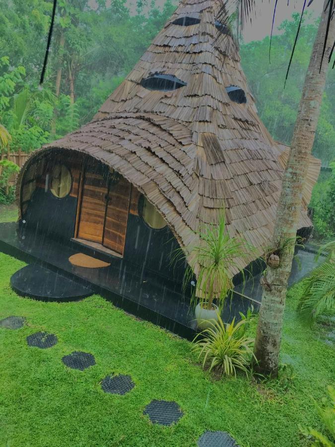 Igabara Hobbit House Hotell Tangalle Exteriör bild