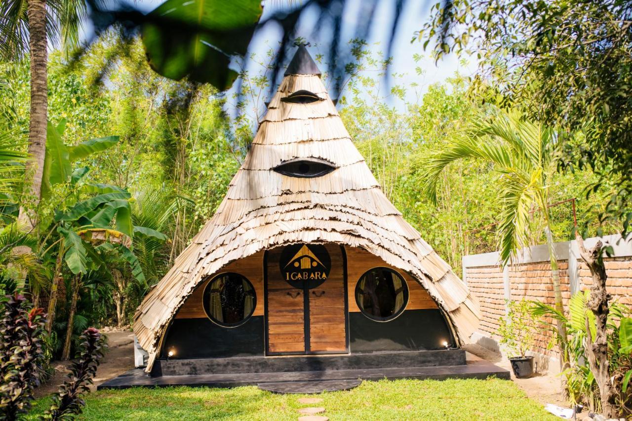 Igabara Hobbit House Hotell Tangalle Exteriör bild