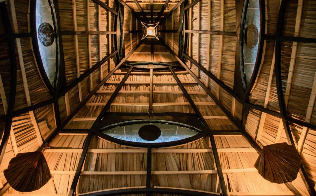Igabara Hobbit House Hotell Tangalle Exteriör bild